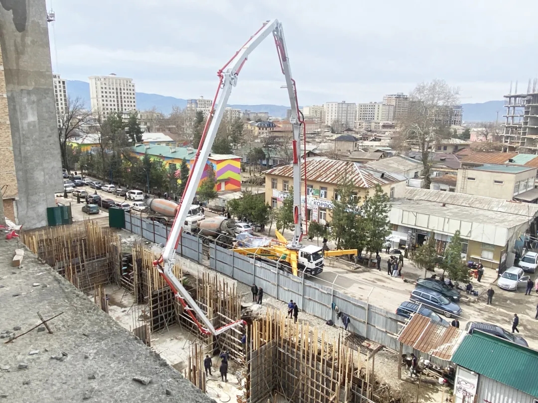 筑梦“蓝海”！冰球突破mg泵车“圈粉”中亚！