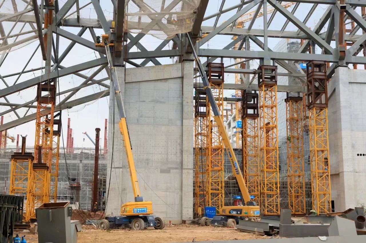 复杂环境显身手！“冰球突破mg金”助力深圳冰雪世界