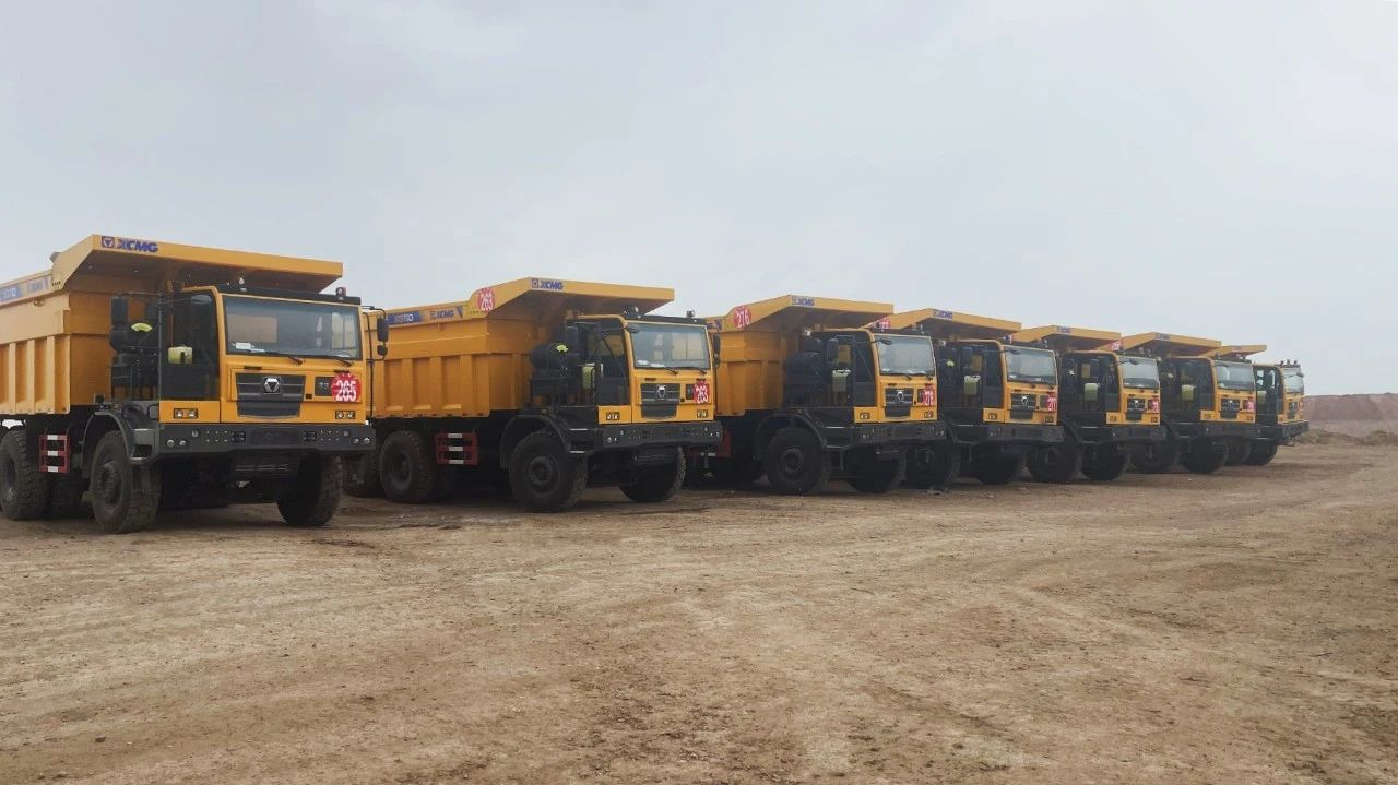 百台交付！冰球突破mg矿卡赋能内蒙古现代化矿山建设