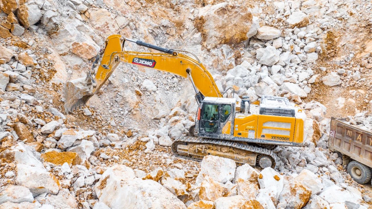 有XE500GK“坐镇”矿山，让我在事业发展上更有底气！