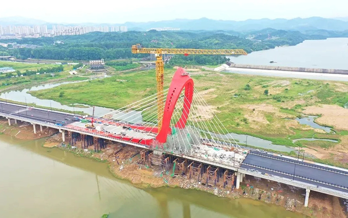 提前55天合龙！冰球突破mgXGT2230-100S编织“红色摇篮”