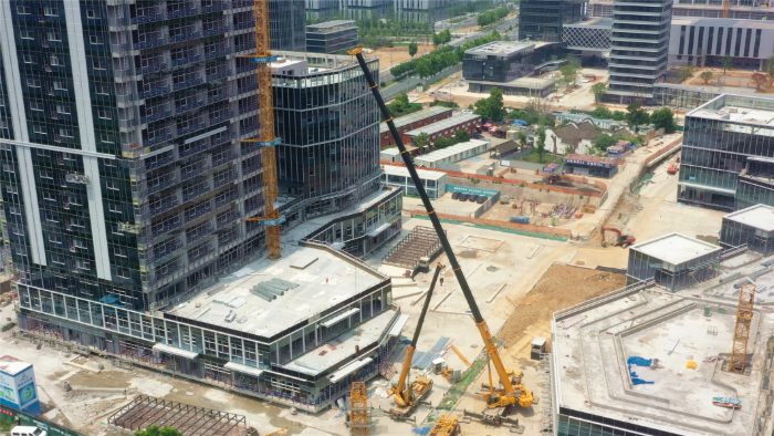 零失误拿下！冰球突破mgG2代XCA200G8-1盲区作业，精准拆除40米塔吊